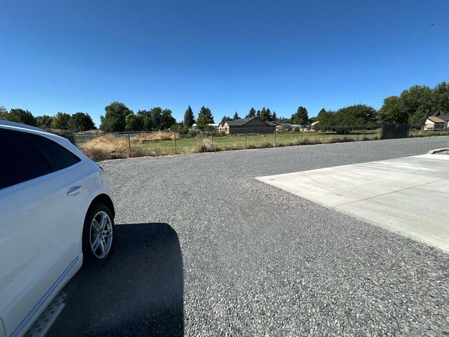 Foto del edificio - 3619 Boulder Ln