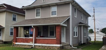 Building Photo - 2742 Shelby St