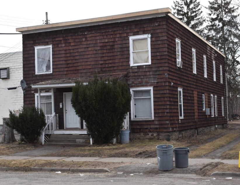 Primary Photo - 15 Park St