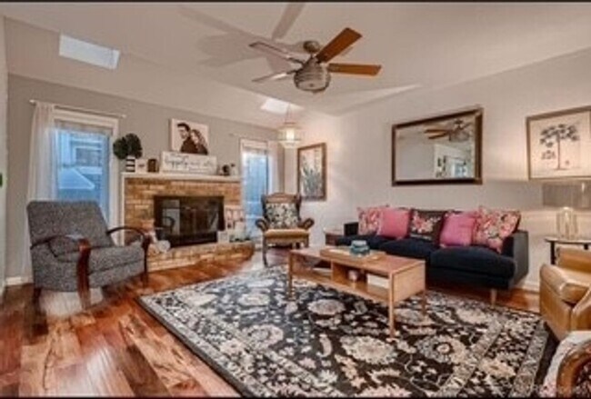 Photo - Spacious Townhome in Aurora