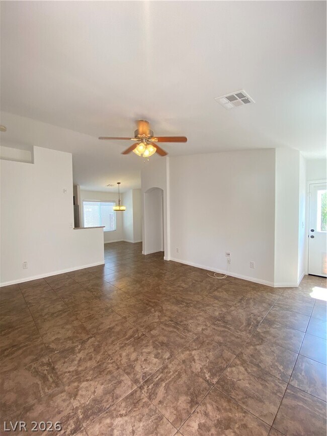 Foto del edificio - 2311 Silver Crew Pass