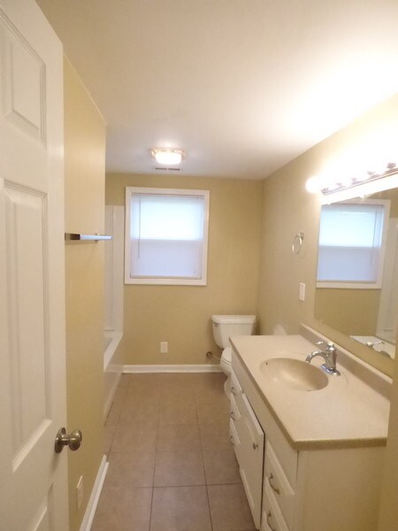 Foto del edificio - 730 Grants Creek Rd