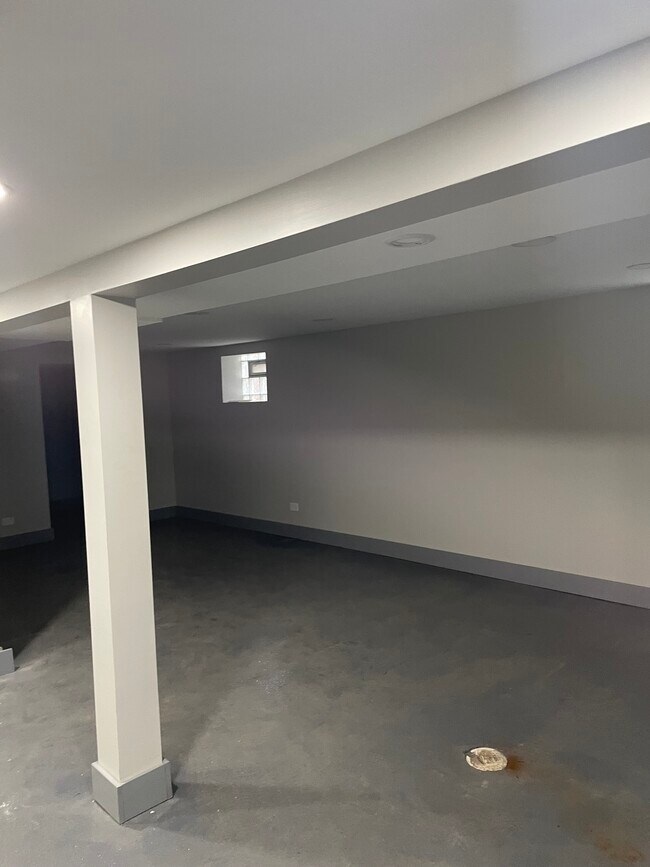 Foto del edificio - 7727 S Saint Lawrence Ave