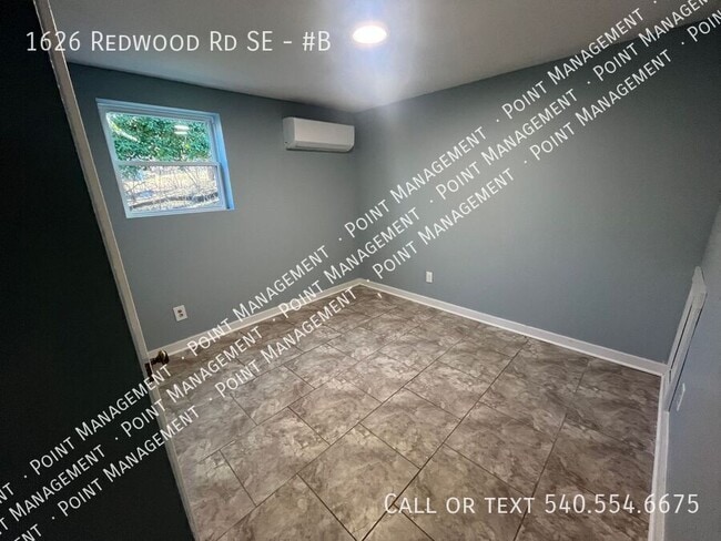 Foto del edificio - 1626 Redwood Rd SE