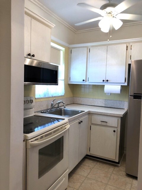 Building Photo - 1115 Lake Terrace