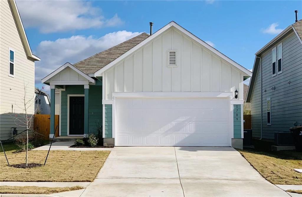 Primary Photo - 1709 Adobe Walls Way