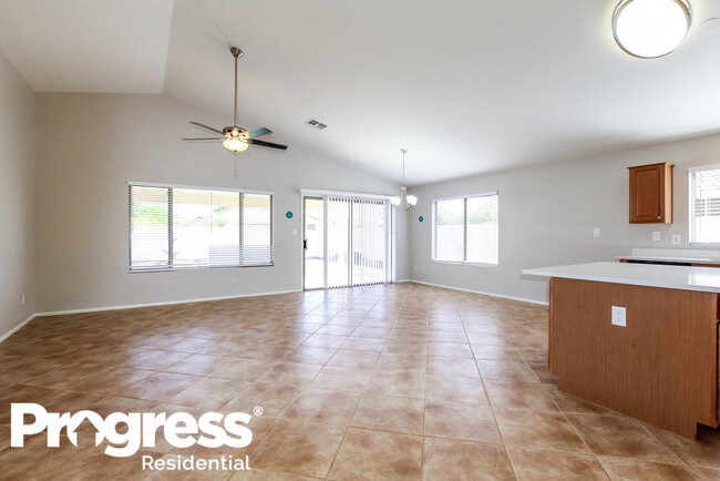 Building Photo - 13129 W Mauna Loa Ln