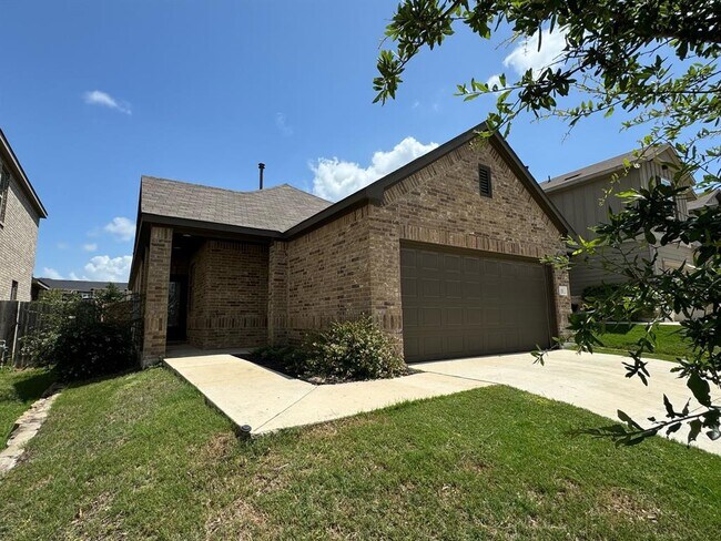 Building Photo - 151 Satsuma Dr