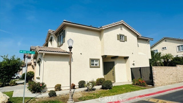 Foto del edificio - 1443 Orange Grove St