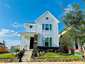 Building Photo - 4801 Maxwell Dr