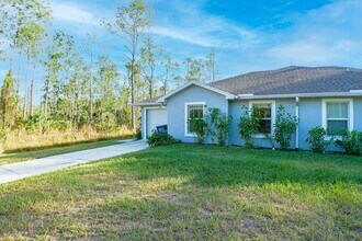 Building Photo - 225-227 Rogers St