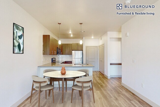 Foto del edificio - 6855 S Langdale St