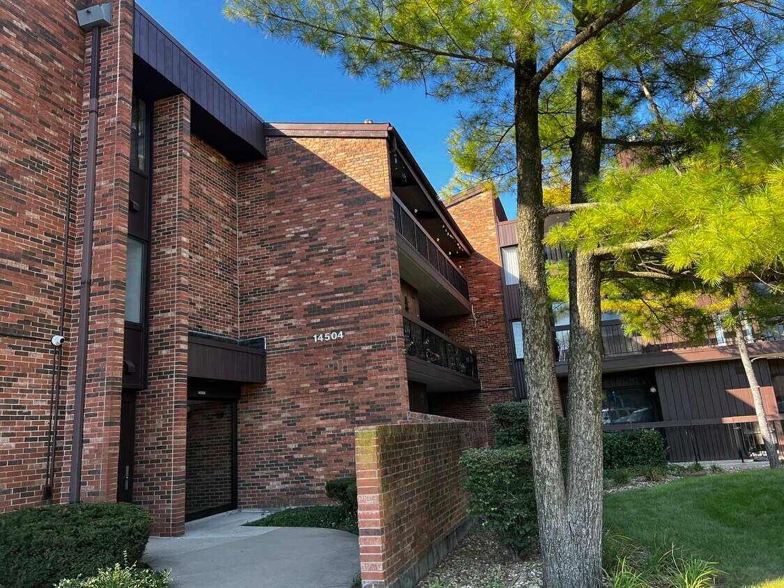 Primary Photo - 14504 Linder Ct