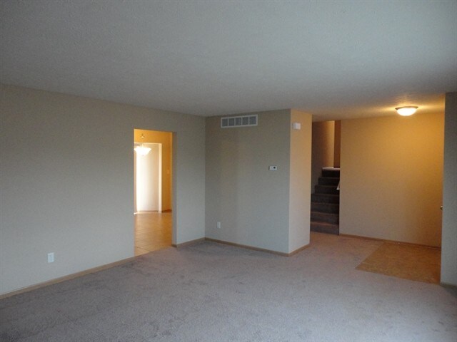 Building Photo - 14127 Surf Court