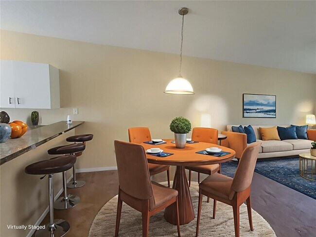 Foto del edificio - 17201 Indian Creek Dr