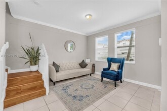 Building Photo - 4015 SW 156th Ave
