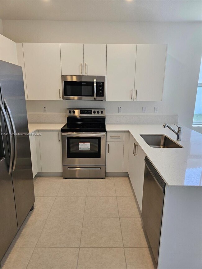 Foto del edificio - 11920 NW 47th Manor
