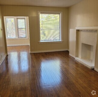 Building Photo - 6725 S Clyde Ave