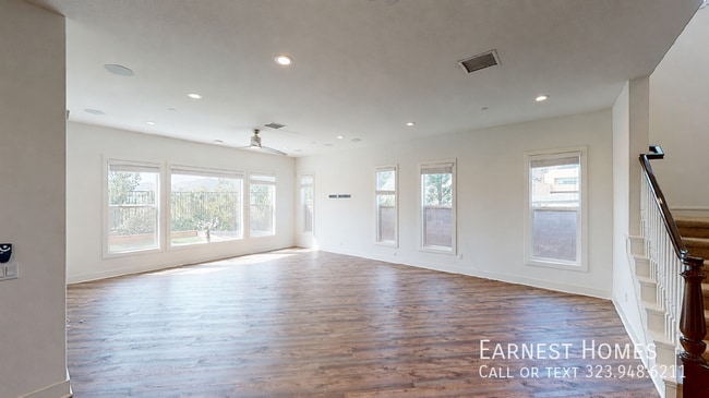 Building Photo - 12073 Carabela Ct