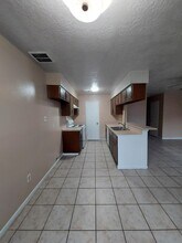 Building Photo - 13433 Castilian Dr