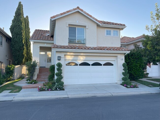 Building Photo - 77 San Raphael