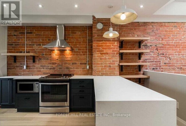 Photo du bâtiment - 1216 Dundas St W