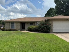 Building Photo - 5912 Pleasant Hill Dr