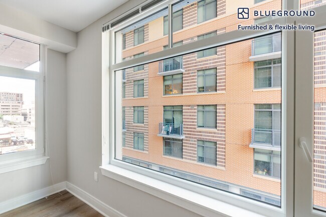 Foto del edificio - 4924 St Elmo Ave