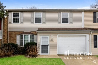 Building Photo - 3253 Farragut Ct