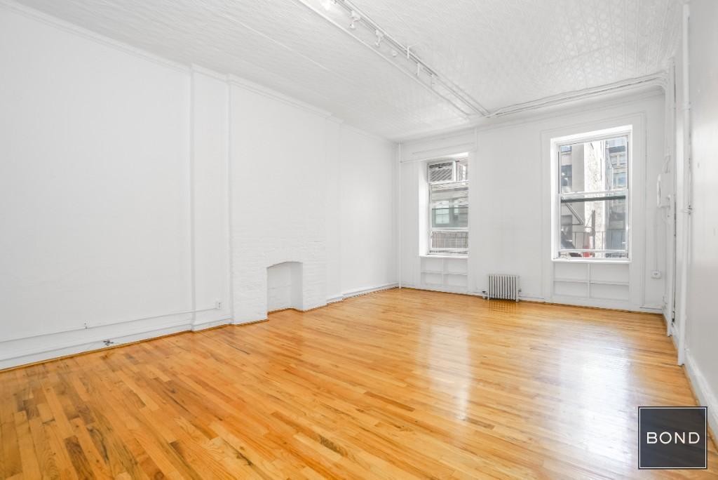 Foto principal - 44 W 17 Street