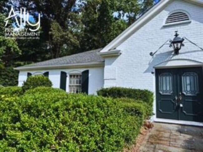 Foto del edificio - 206 Carrsbrook Dr