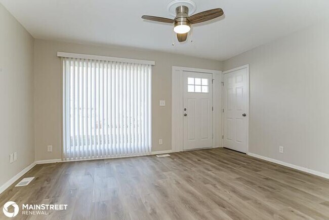 Building Photo - 8701 E 92ND ST, KANSAS CITY, MO 64138