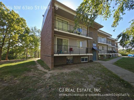 Foto del edificio - 104 NW 63rd St