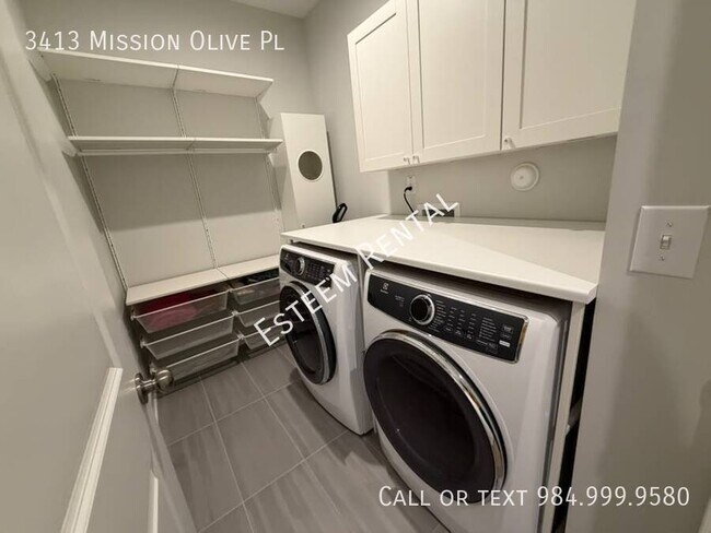 Foto del edificio - 3413 Mission Olive Pl