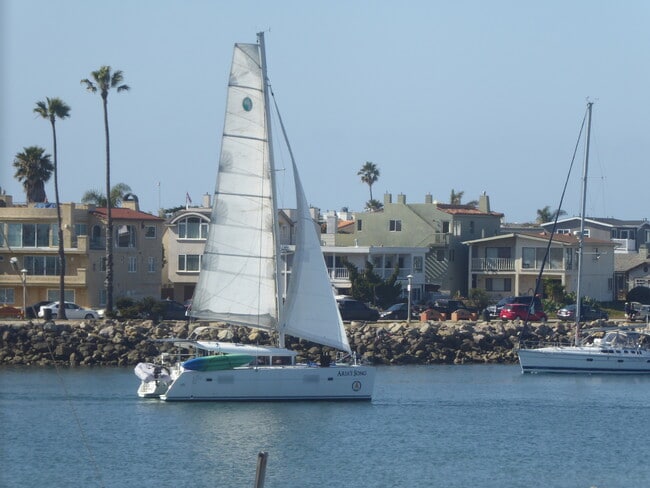 Foto del edificio - 218 Melrose Dr