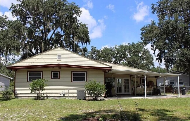 Rear of house - 36 Silverstone Cir