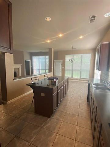 Building Photo - 2633 Deer Hollow Dr