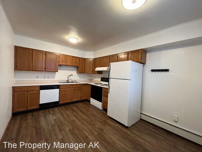 Building Photo - 2 br, 1 bath House - 77 Slater Dr #2