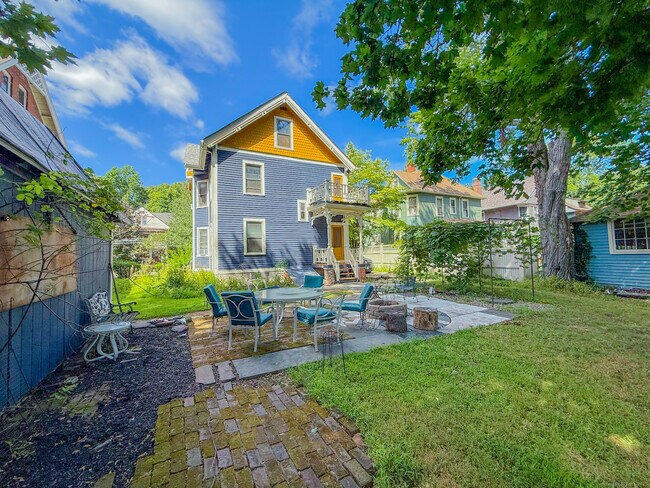 Foto del edificio - 52 Sherman St