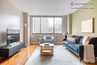 Building Photo - 189 W 89th St