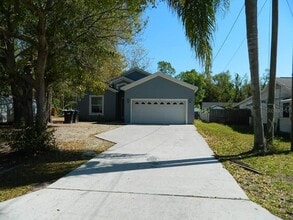 Building Photo - 1509 Regan Ave