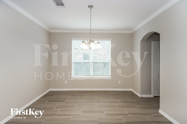 Foto del edificio - 10107 Stone Briar Dr