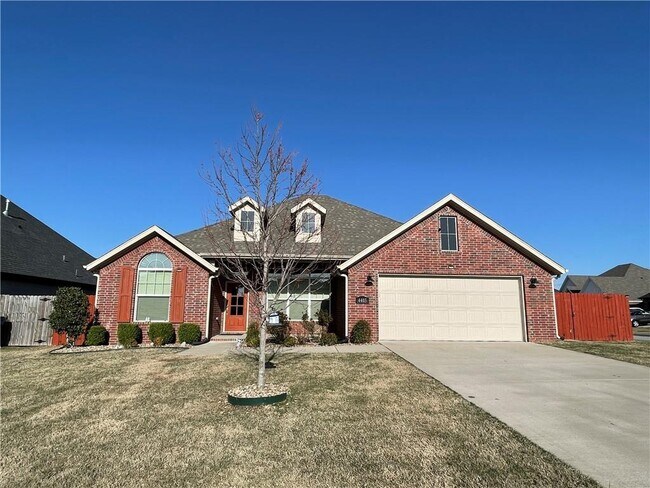 Building Photo - 4405 SW Eggersway Pl