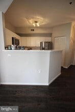 Building Photo - 1641 International Dr