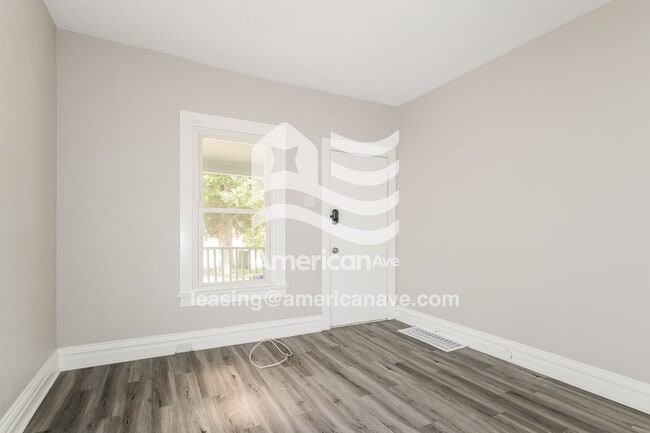 Building Photo - 6142 Payne Ave