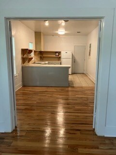 Foto del edificio - 416 W 12th St
