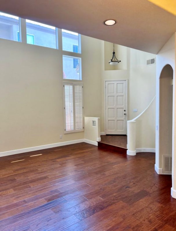 Building Photo - 4516 Da Vinci St