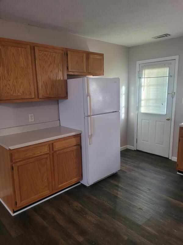 Building Photo - 304 N Ferne Clyffe Rd