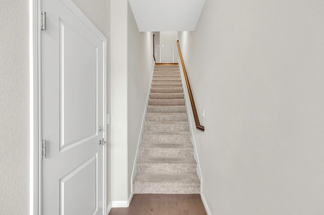 Building Photo - 37335 Duckling Ter