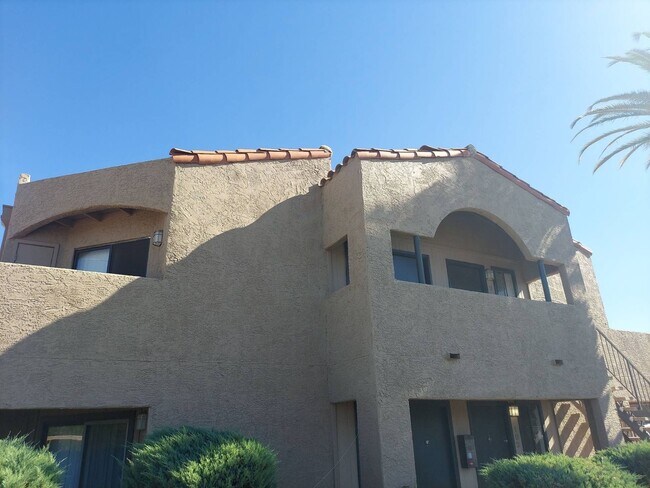 Photo - 1745 E Glenn St Apartment